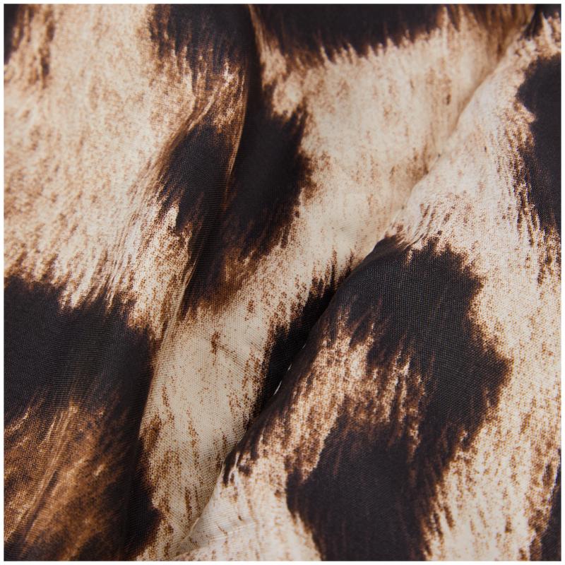Panther print Lazy all-in-one duvet up close