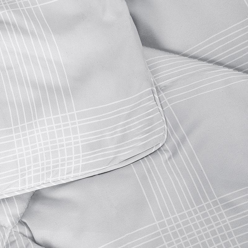 Lazy all-in-one duvet and duvet cover - close-up fabric