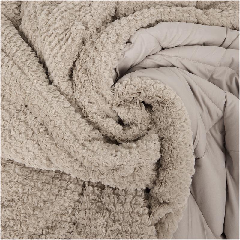 Lazy all-in-one duvet Teddy fur 240 x 200 cm - taupe - close-up of fabric