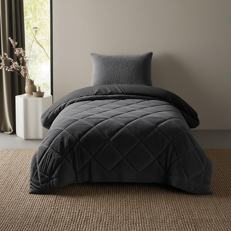 Lazy all-in-one duvet Teddy fur 140 x 200 cm - anthracite - on bed