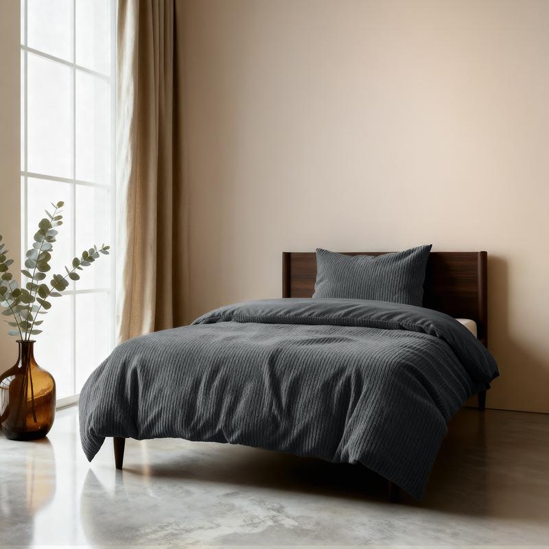 Faux fur duvet cover - 140 x 200/220 cm - anthracite - on single bed