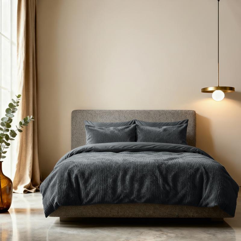 Faux fur duvet cover - 240 x 200/220 cm - anthracite - lifestyle image