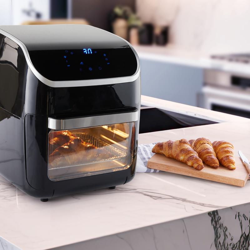 XXL smartfryer sfeerfoto in de keuken met croissants