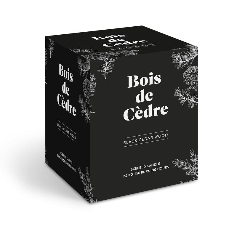 XL scented candle in luxurious holder - Black - in packaging