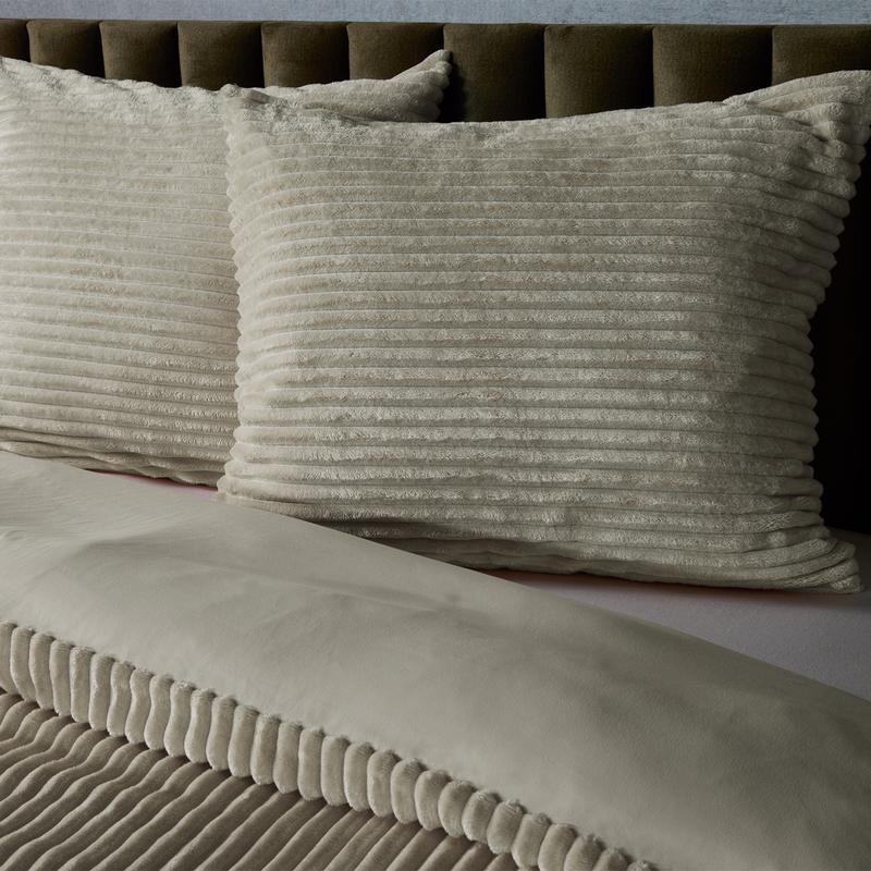 Ribbed Flannel duvet cover pillow