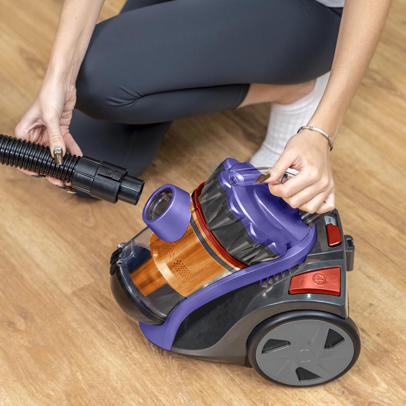 Cyclone vacuum cleaner 800W sfeerfoto slang word losgekoppeld