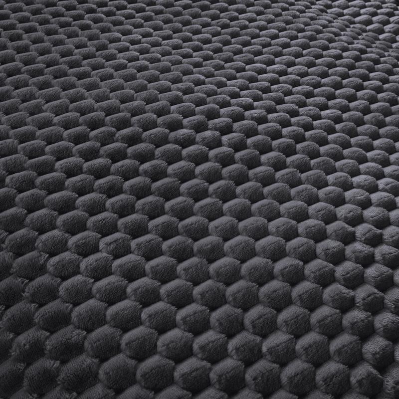 Teddy Hexagon duvet cover 140 x 200 cm - anthracite - close-up of fabric