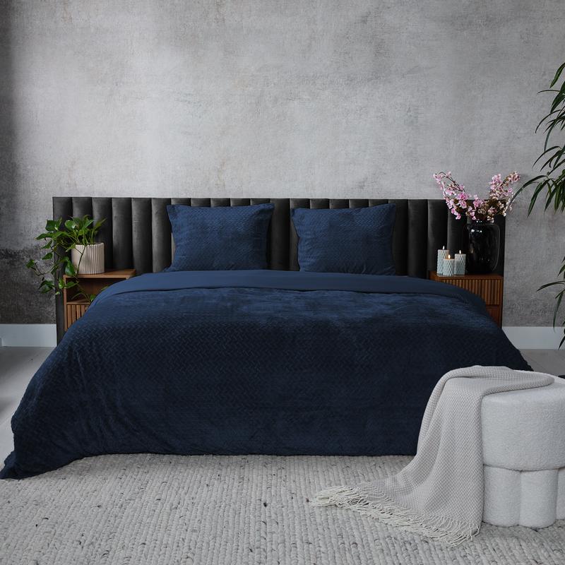 Teddy Herringbone duvet cover - petrol blue - in bedroom